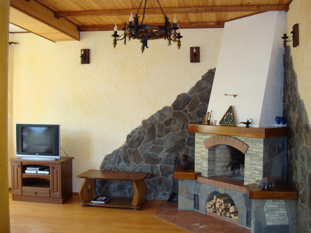 Котедж Гірський Yaremche Ruang foto