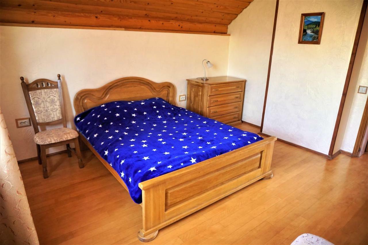Котедж Гірський Yaremche Bagian luar foto